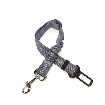 Ceinture de sécurité réglable pour chien et chat-Assurez la sécurité et le confort de votre animal en voiture avec cette ceinture réglable, robuste et facile à attacher